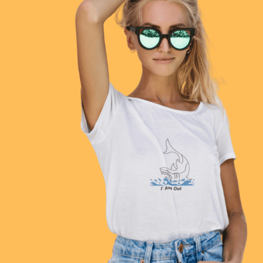 I'M Out T-Shirt Girls T-shirt